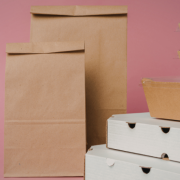 Como a rastreabilidade de embalagens fortalece, na visão de Elias Assum Sabbag Junior, a segurança e a confiança nas cadeias de saúde e nutrição esportiva.